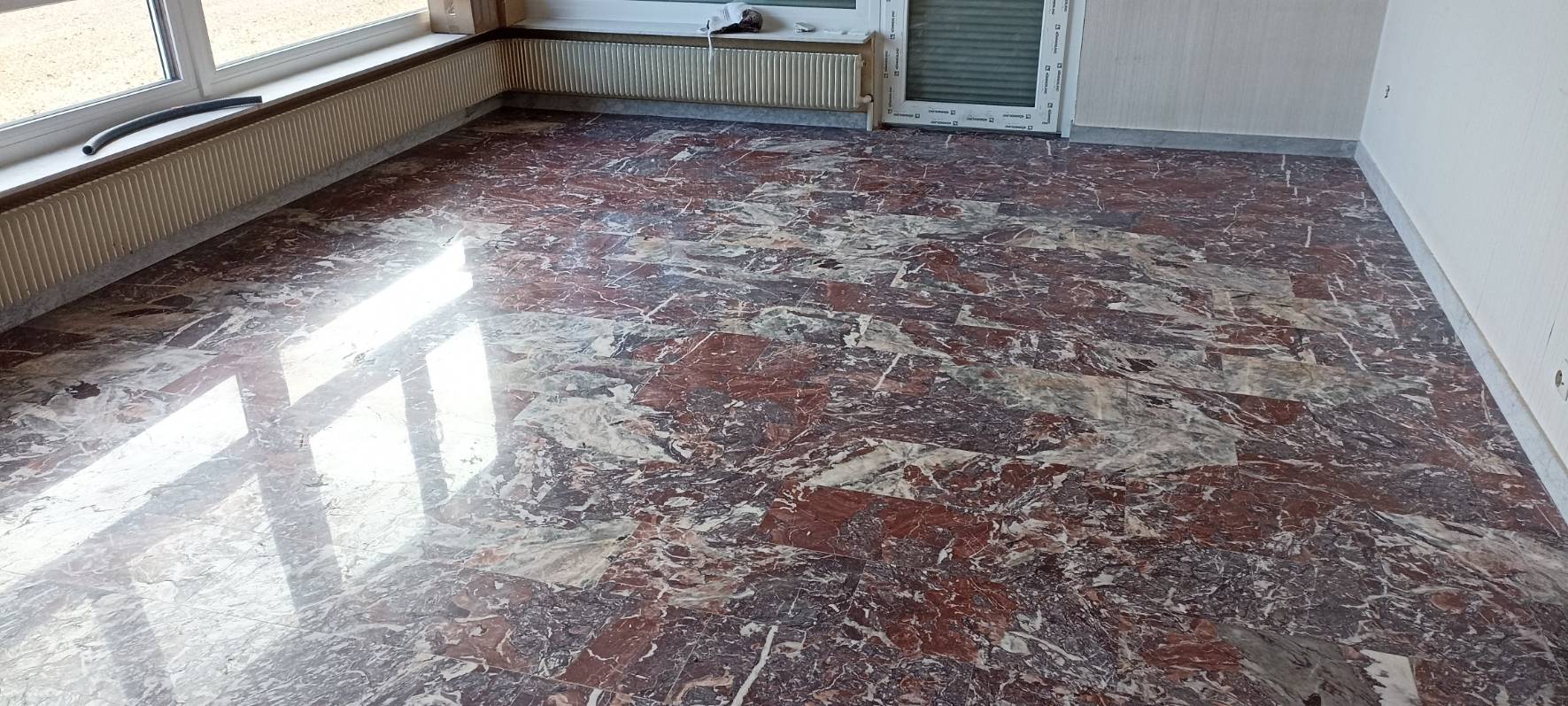 Comment préparer un sol en marbre avant un ponçage ou polissage ? Benfeld