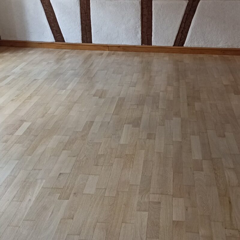 Entretien de parquet et vitrification de parquets à Colmar (68) Barr 1