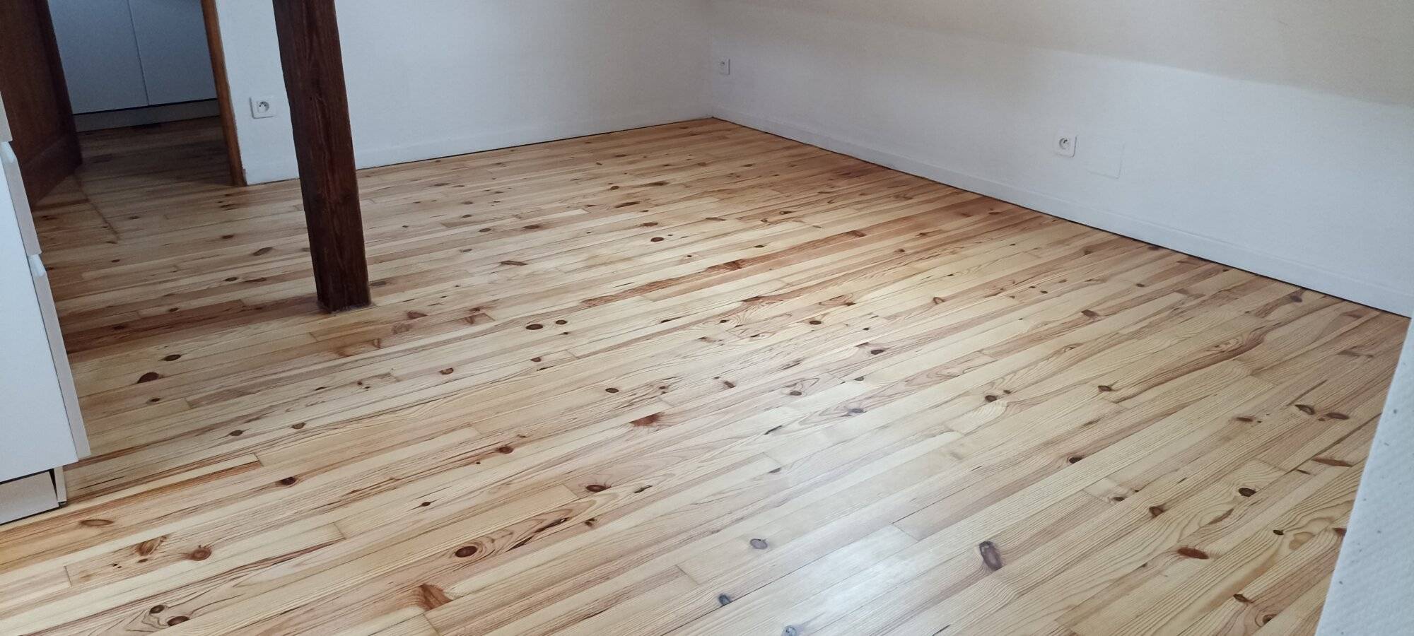 Parquet abîmé : 4 signes indiquant la nécessité de le rénover Benfeld